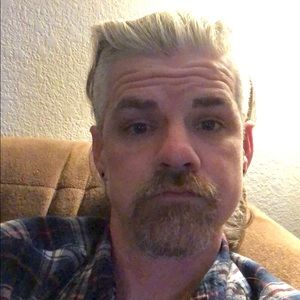 Meet your Posher, Joshua